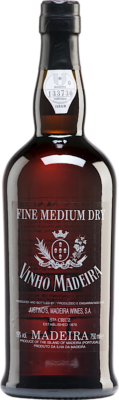 Vinhos Justino Henriques Madeira Fine Medium Dry